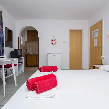 Daire 6 Mali Lošinj
