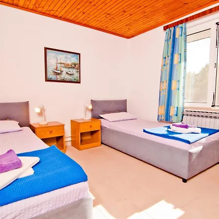 6 Apartment Mali Losinj